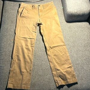 Selling these goodfellow brown khaki pants